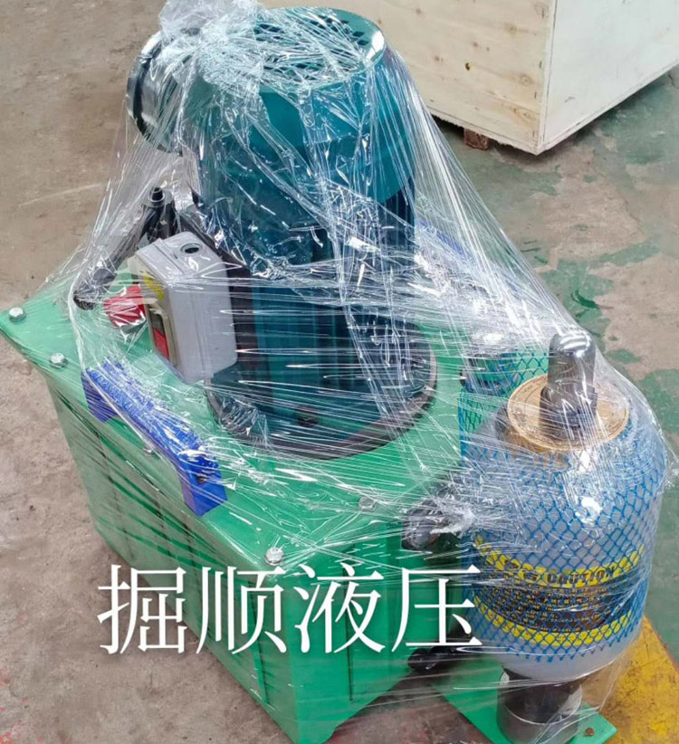 河北滄(cāng)州超(chāo)高壓電動液壓泵打(dǎ)包發貨